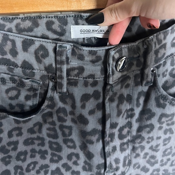 Good American Grey Leopard Print HighWaist Jeans 27 - Picture 4 of 7